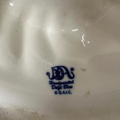 BLUE AND WHITE LOT INCLUDES DELFT!