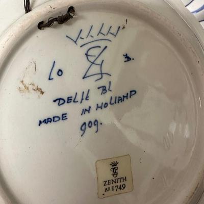 BLUE AND WHITE LOT INCLUDES DELFT!