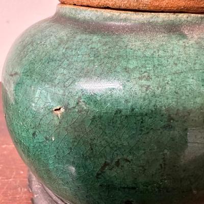ANTIQUE CHINESE GREEN GLAZED POTTERY GINGER JAR