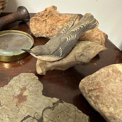 VINTAGE TO ANTIQUE COLLECTIBLE LOT