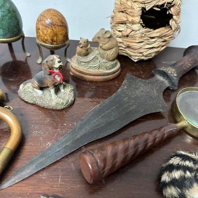 VINTAGE TO ANTIQUE COLLECTIBLE LOT