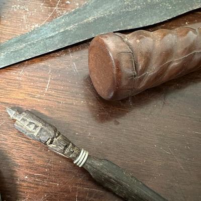 VINTAGE TO ANTIQUE COLLECTIBLE LOT