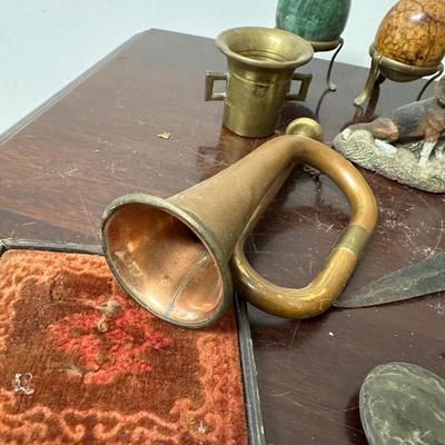 VINTAGE TO ANTIQUE COLLECTIBLE LOT