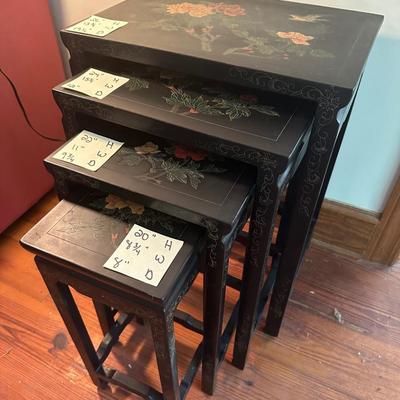 SET OF 4 VINTAGE BLACK LACQUER CHINOISERIE NESTING TABLES