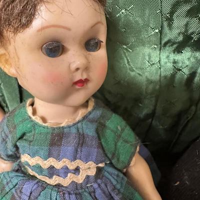 VINTAGE Barbie,ANTIQUE DOLLS & CLOTHES LOT