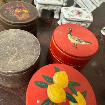 PIXIE FIGURINE, ROUND BOXES & MORE