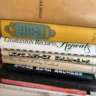 COOKBOOK LOT