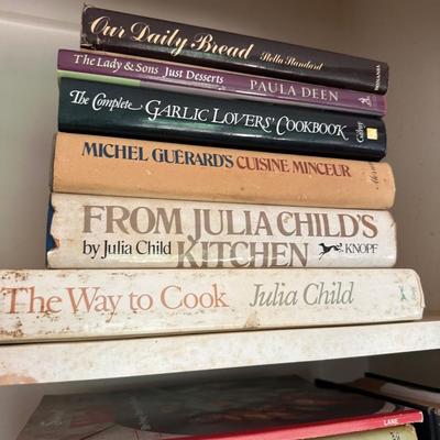 COLLECTIBLE COOKBOOKS