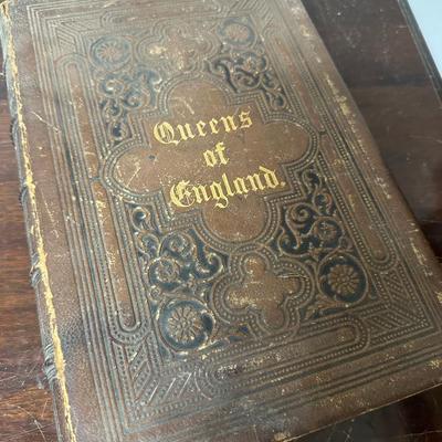LITTLE WOMEN & MORE ANTIQUE BOOK LOT