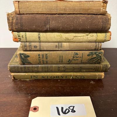ANTIQUE CHILDRENS BOOK LOT