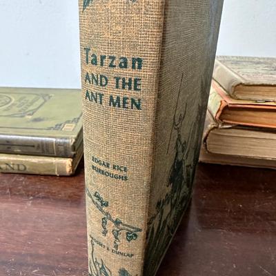 ANTIQUE CHILDRENS BOOK LOT