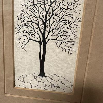 BLACK AND WHITE FRAMED ART