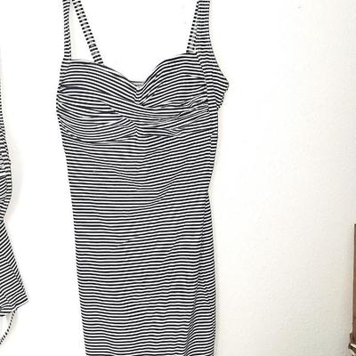 NEW SWIMSUIT AND COVERUP SIZE 8