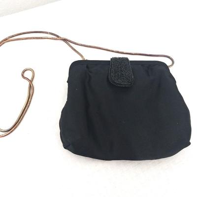 TWO VINTAGE PURSES LA REGALE AND CLUTCH