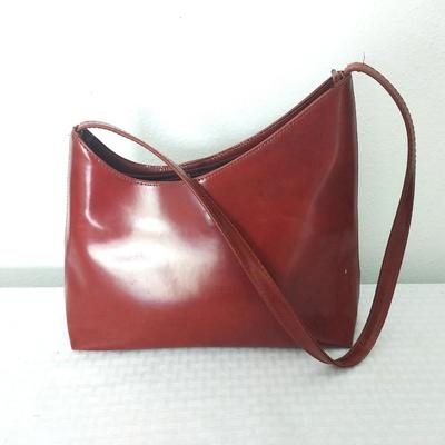 LEATHER MADE IN ITALEY PURSE
