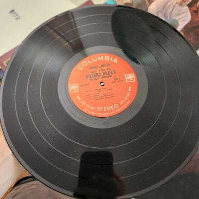 18 Record Albums Lot Paul Simon Roy Orbison Linda Ronstadt Waterloo Willie Nelson and more