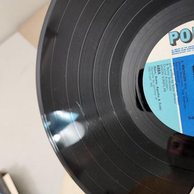 18 Record Albums Lot Paul Simon Roy Orbison Linda Ronstadt Waterloo Willie Nelson and more