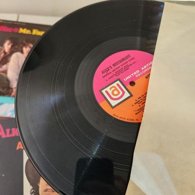 18 Record Albums Lot Paul Simon Roy Orbison Linda Ronstadt Waterloo Willie Nelson and more