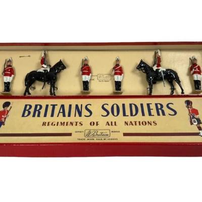 Britains Soldiers Regiments of All Nations Figures The Life Guards Soldiers
