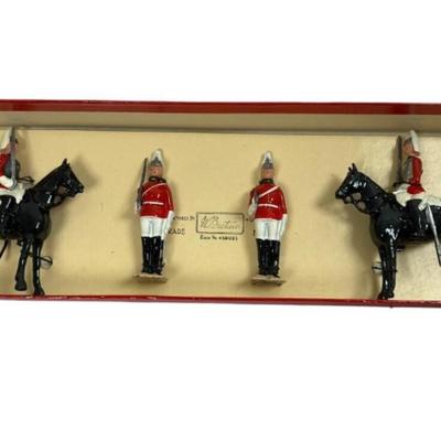 Britains Soldiers Regiments of All Nations Figures The Life Guards Soldiers