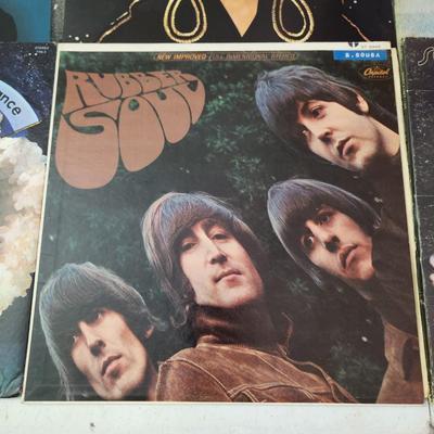 Record Albums Lot Average White Band Rosanne Cash Moody Blues Beatles Jeff Beck Neil Young and others