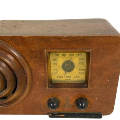 Vintage Emerson Bulls Eye Tube Radio