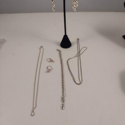 Collection of Sterling Silver Jewelry- Approx Total Weight 25.5 Grams (#66)