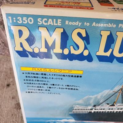 Vintage Gunze Sangyo RMS Lusitania Ship Model 1:350 Scale