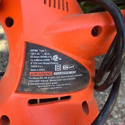 Black & Decker 6" Waxer Polisher with Pads