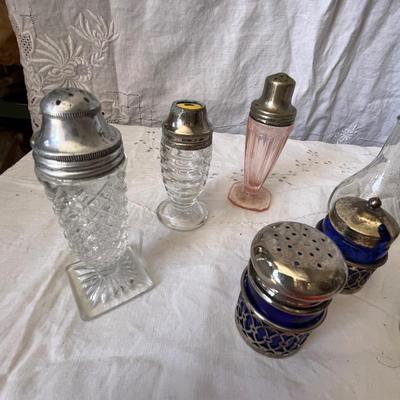 Vintage shaker assortment