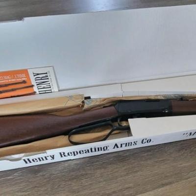 Henry Repeating Arms Co. Lever Carbine .22 with Brand New in the Package Skinner Gun Sight