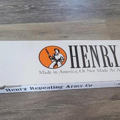 Henry Repeating Arms Co. Lever Carbine .22 with Brand New in the Package Skinner Gun Sight