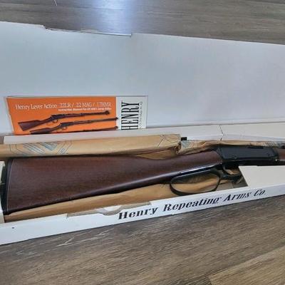 Henry Repeating Arms Co. Lever Carbine .22 with Brand New in the Package Skinner Gun Sight