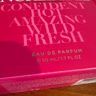 2 Victoria Secret Discontinued Incredible EDP Womens Perfume