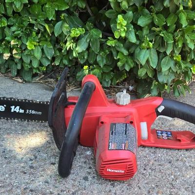 Electric Homelite 14" Chainsaw and Bar & Saw Chain Lubricant