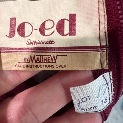 5 Vintage Dresses - Jack Bryan