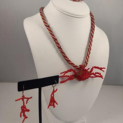 Hand Made Seed Bead Crab Design Necklace with Bracelet and Earrings (#72)