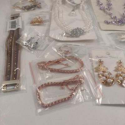 Collection of Fashion Jewelry (#73)