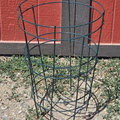 Tomato Cages (2)