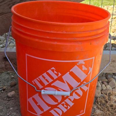 Home Depot 5 Gallon Bucket
