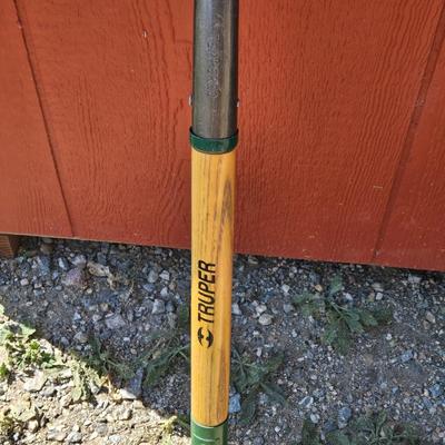 D Handle Yellow Handle Garden Shovel