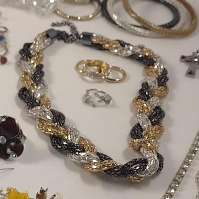 Collection of Fashion Jewelry (#78)