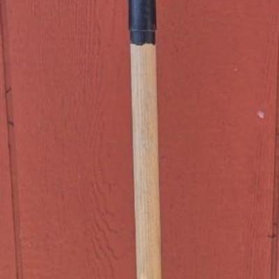 Flat Head Garden Shovel