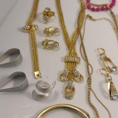 Collection of Fashion Jewelry (#79)