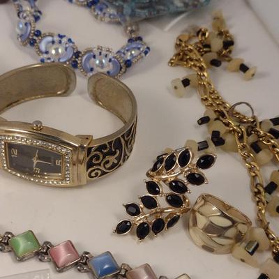 Collection of Fashion Jewelry (#79)