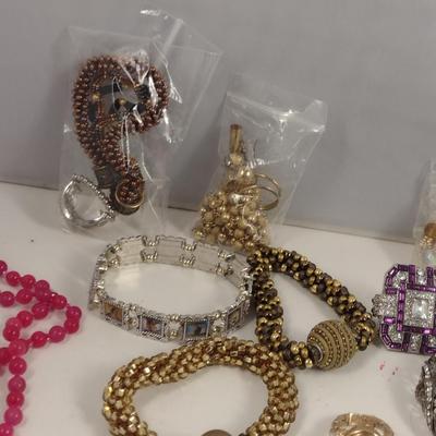 Collection of Fashion Jewelry (#79)