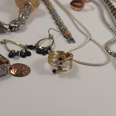 Collection of Fashion Jewelry (#80)