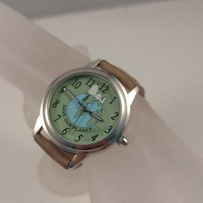 Peanuts Snoopy 'Save Our Planet' Wristwatch (#87)