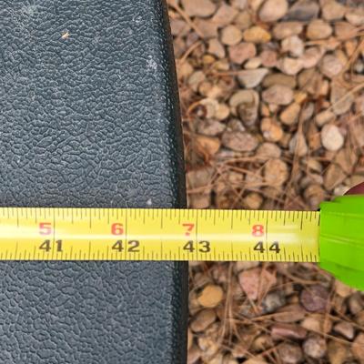 Rubbermaid Yard & Garden Storage Container