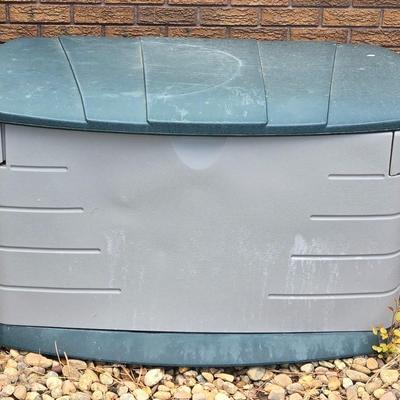 Rubbermaid Yard & Garden Storage Container